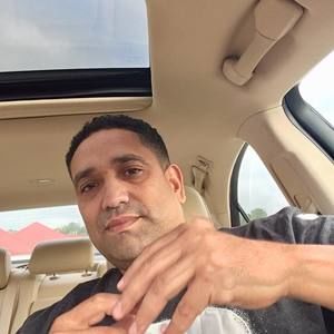 Meet your Posher, Ricky